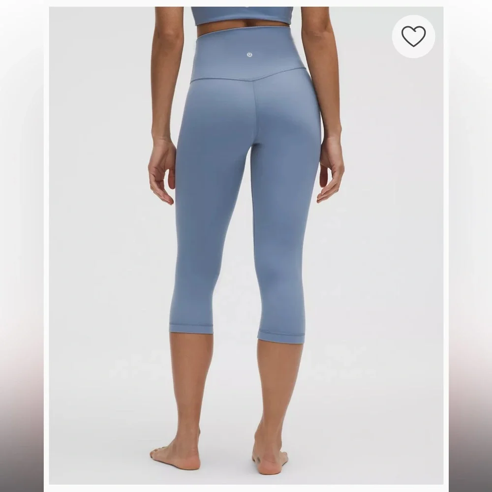 Lululemon Align Leggings 21 “ crop solid blue size 6 women’s cropped - Picture 6 of 9